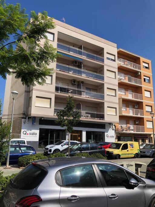 Apartamento Grande, La Mar Esta 5 Minutos Andando Denia Exterior photo
