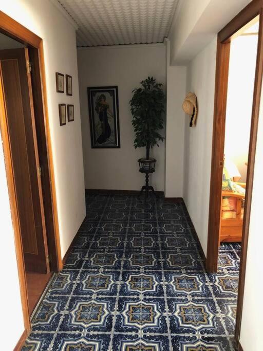 Apartamento Grande, La Mar Esta 5 Minutos Andando Denia Exterior photo